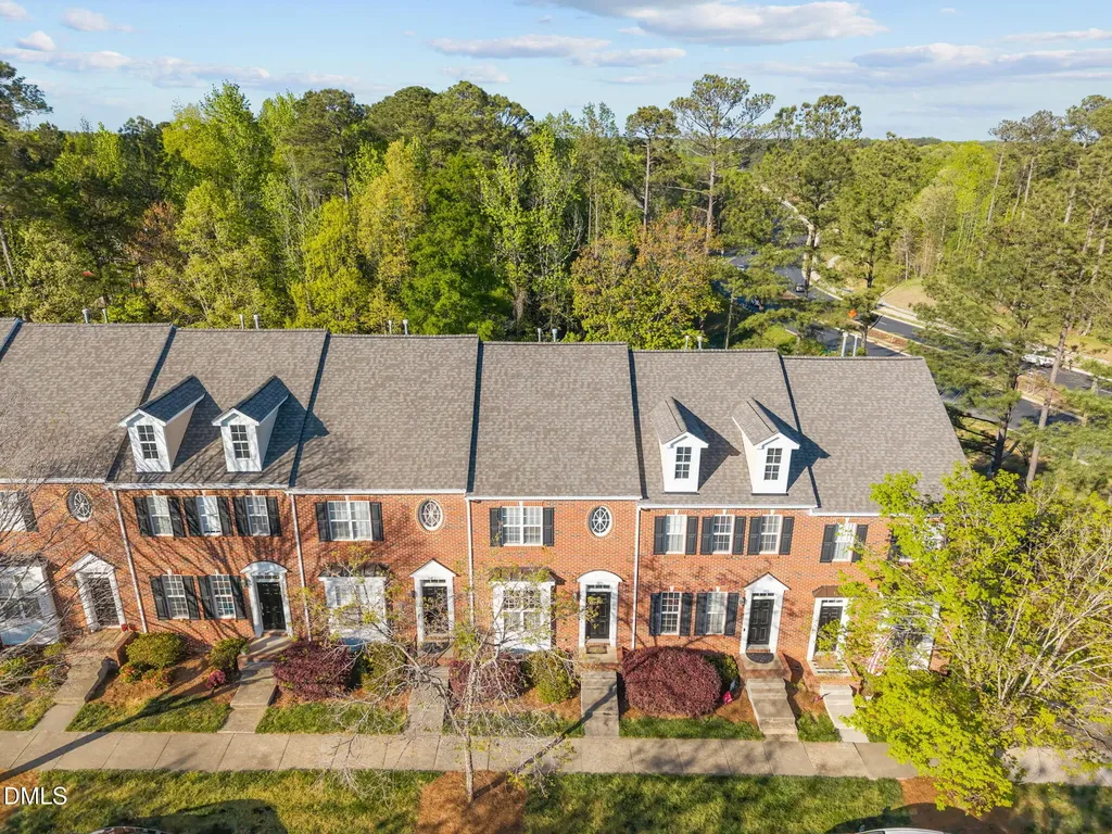 183 Lumina Place Holly Springs NC 27540