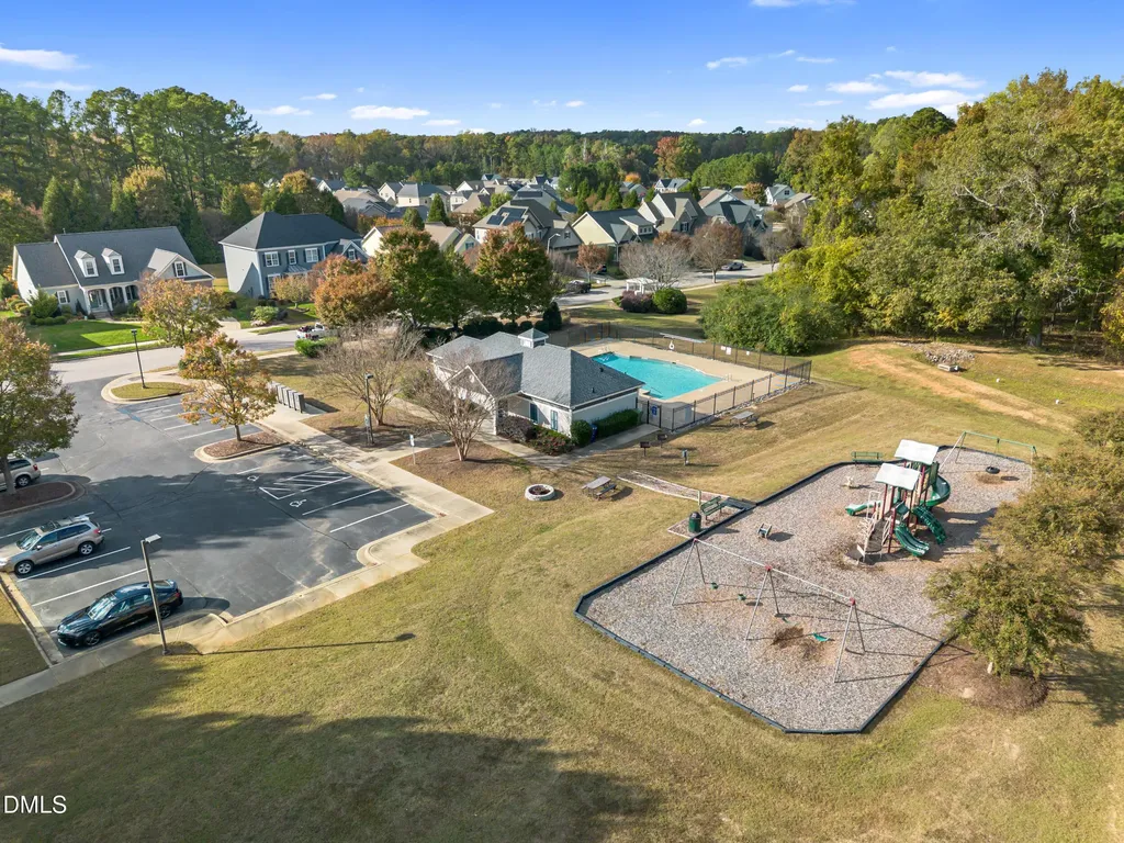 827 Tupelo Glen Court Fuquay Varina NC 27526