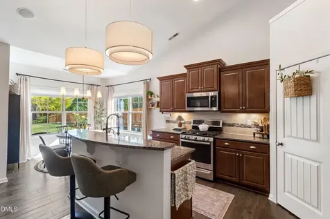827 Tupelo Glen Court Fuquay Varina NC 27526