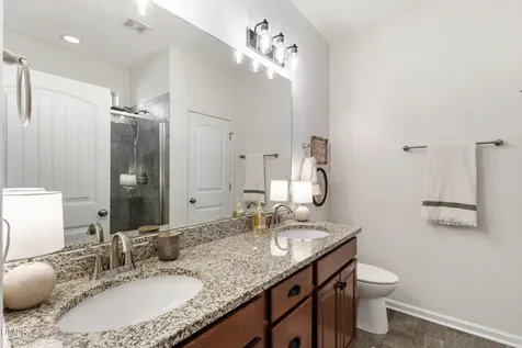 827 Tupelo Glen Court Fuquay Varina NC 27526