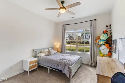827 Tupelo Glen Court Fuquay Varina NC 27526