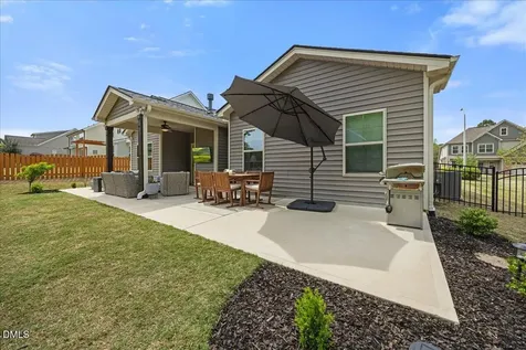 827 Tupelo Glen Court Fuquay Varina NC 27526