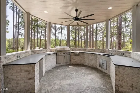 4 Weaver Court Southern Pines NC 28387