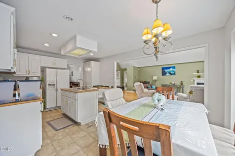 3813 Long Meadow Drive Mebane NC 27302