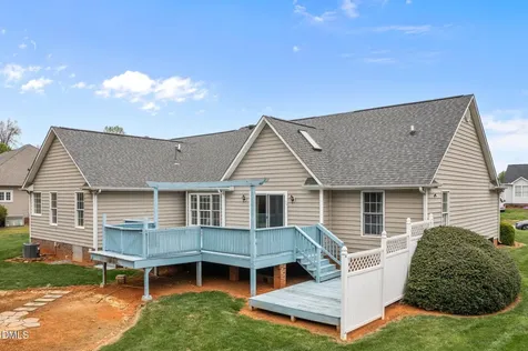 3813 Long Meadow Drive Mebane NC 27302