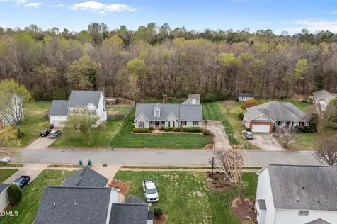 3813 Long Meadow Drive Mebane NC 27302