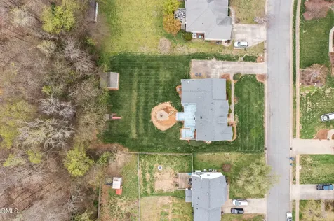 3813 Long Meadow Drive Mebane NC 27302