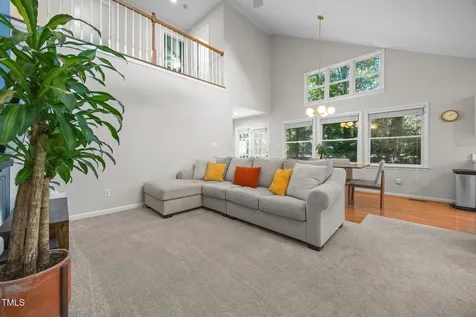 305 Mcgregor Drive Chapel Hill NC 27514