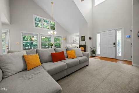 305 Mcgregor Drive Chapel Hill NC 27514