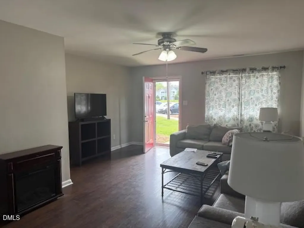 200 Old Spring Hill Lane Fuquay Varina NC 27526