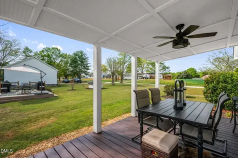 2733 Johnny Baker Road Willow Springs NC 27592