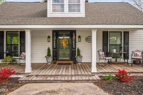 2733 Johnny Baker Road Willow Springs NC 27592