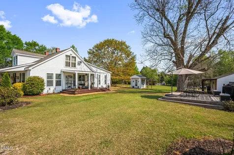 2733 Johnny Baker Road Willow Springs NC 27592