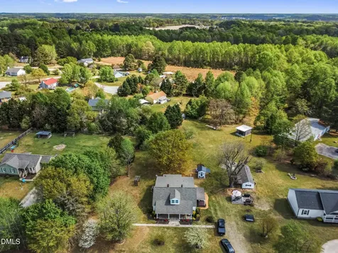 2733 Johnny Baker Road Willow Springs NC 27592