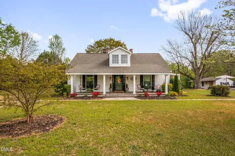 2733 Johnny Baker Road Willow Springs NC 27592