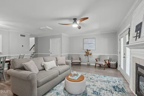 203 Oak Hollow Court Raleigh NC 27613