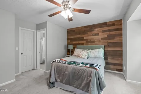 203 Oak Hollow Court Raleigh NC 27613