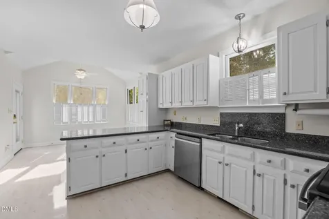 25 Saint Andrews Court Durham NC 27707