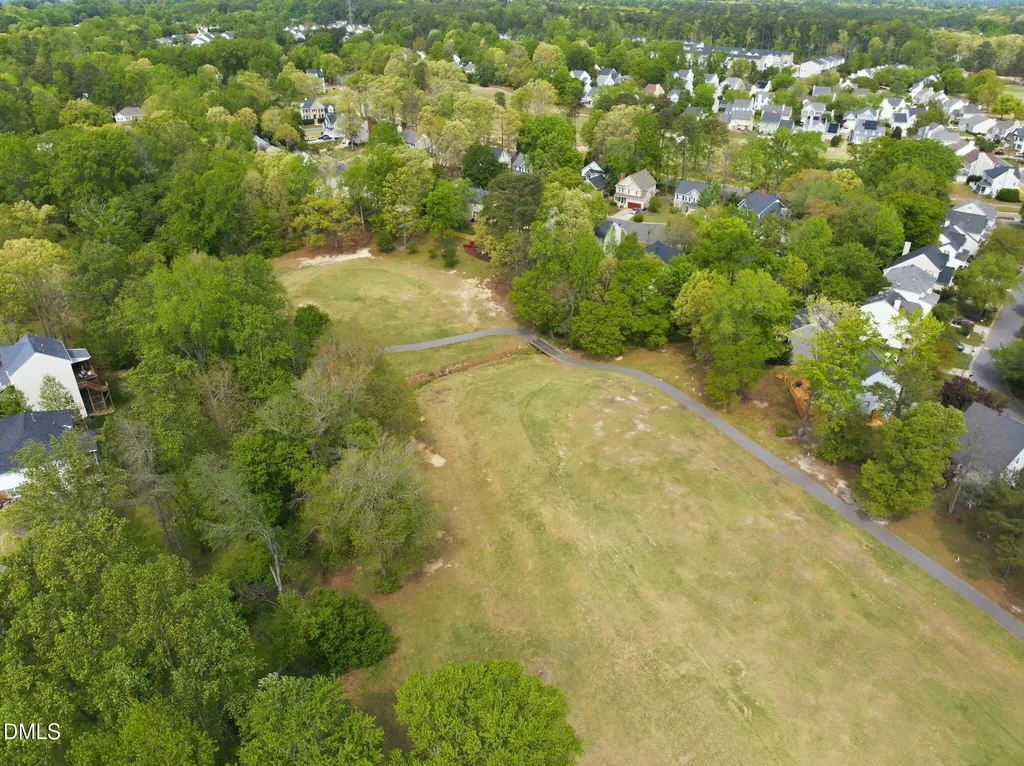 4809 Royal Troon Drive Raleigh NC 27604