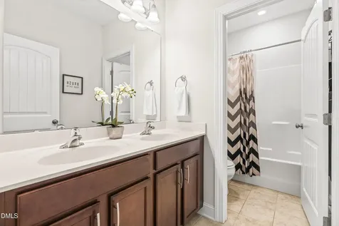 552 Rowanwood Way Apex NC 27523