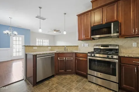 202 Beaconwood Lane Holly Springs NC 27540