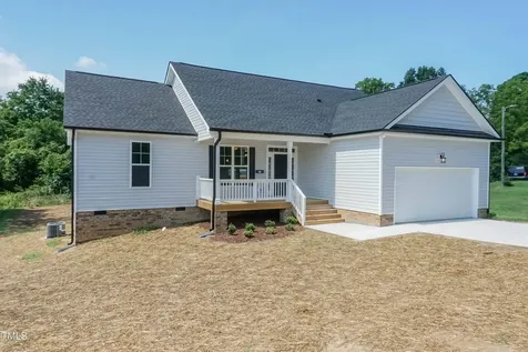 705 E Battle Avenue Tarboro NC 27886