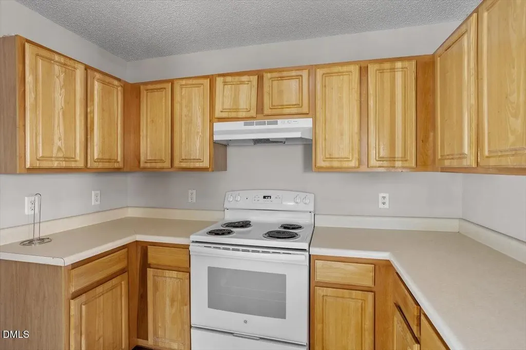 5212 Marthonna Way Raleigh NC 27616