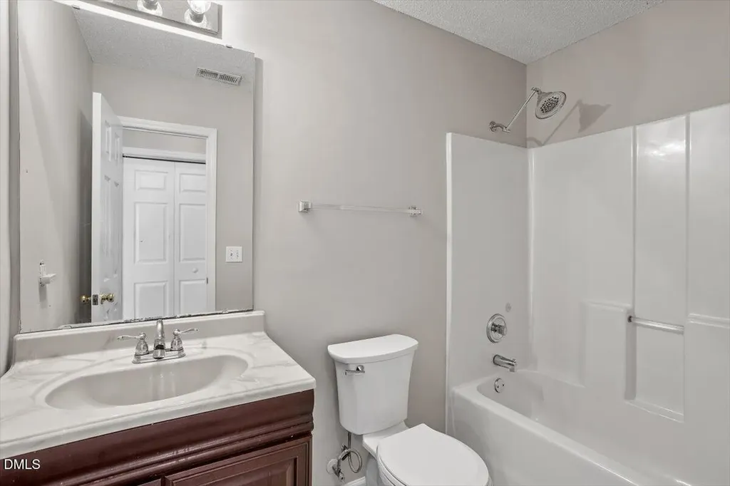 5212 Marthonna Way Raleigh NC 27616