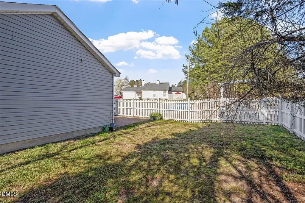 5212 Marthonna Way Raleigh NC 27616