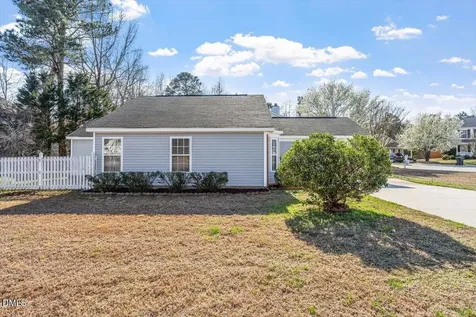 5212 Marthonna Way Raleigh NC 27616
