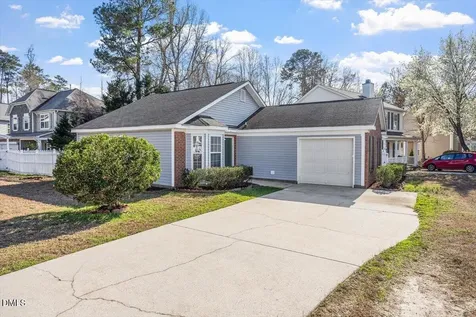 5212 Marthonna Way Raleigh NC 27616