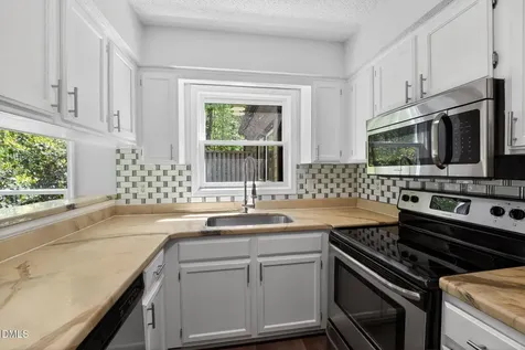 3515 Willowtree Lane Clayton NC 27520