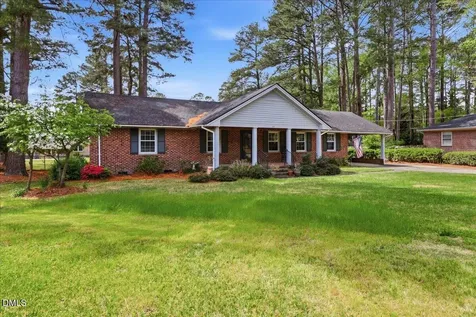 125 Avondale Court Rocky Mount NC 27804