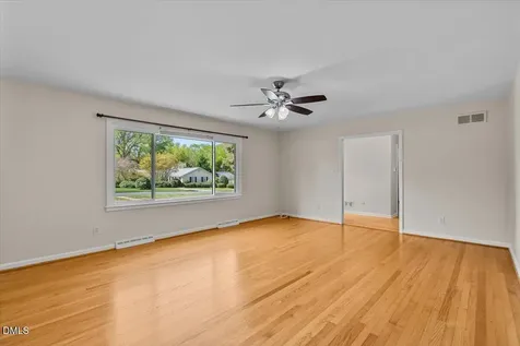 2805 Amherst Avenue Burlington NC 27215