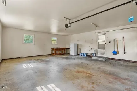 2805 Amherst Avenue Burlington NC 27215