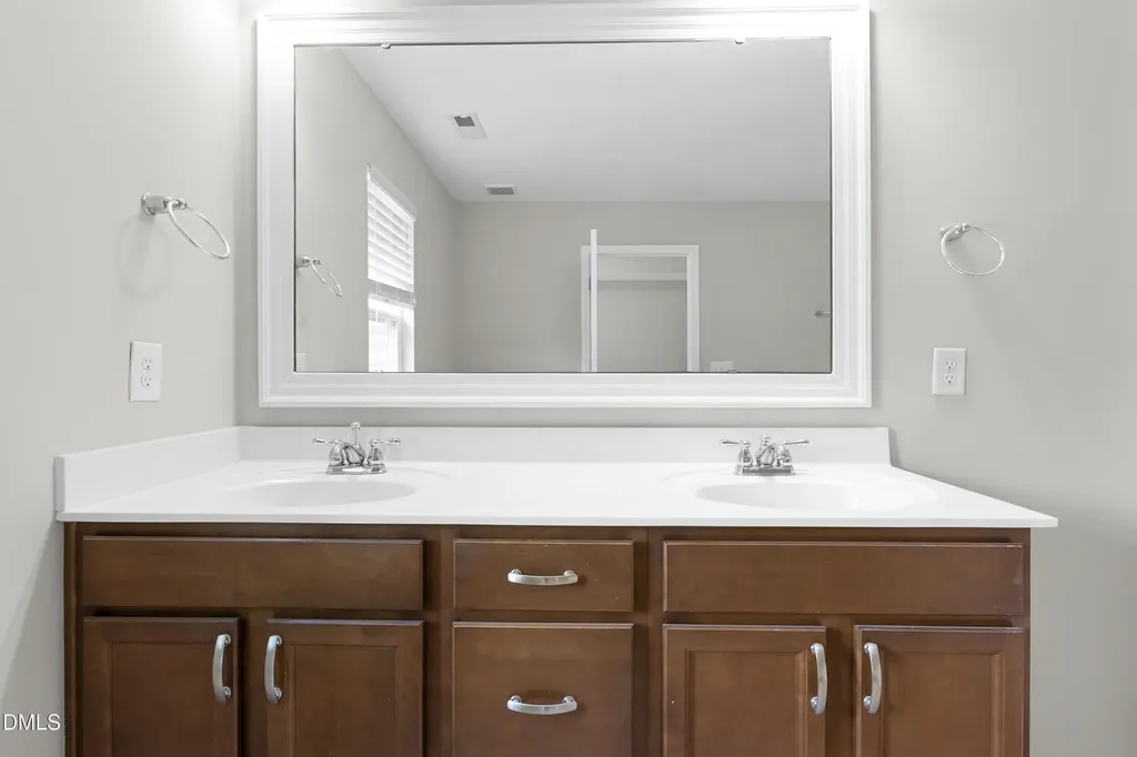 505 Hunters Ridge Drive Fuquay Varina NC 27526