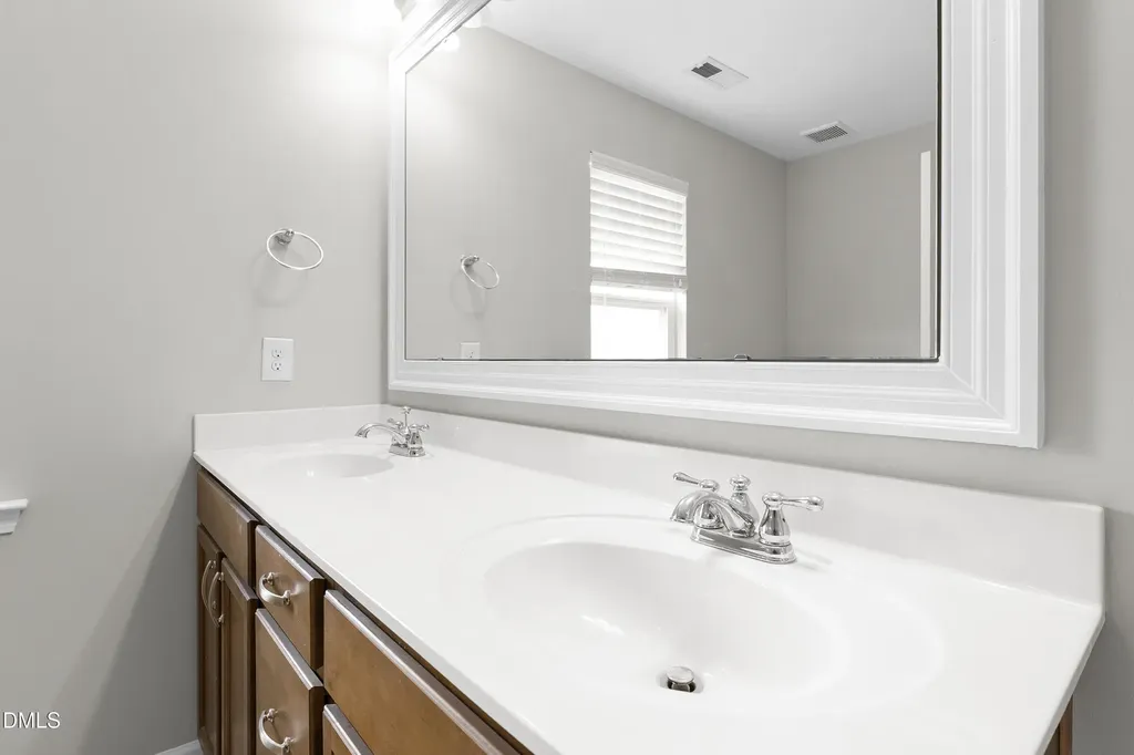 505 Hunters Ridge Drive Fuquay Varina NC 27526
