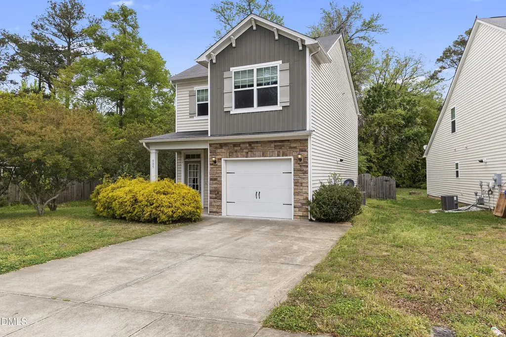 505 Hunters Ridge Drive Fuquay Varina NC 27526