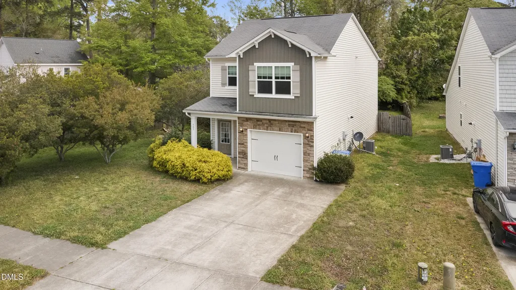 505 Hunters Ridge Drive Fuquay Varina NC 27526