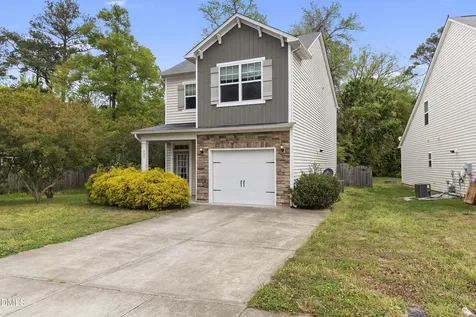 505 Hunters Ridge Drive Fuquay Varina NC 27526