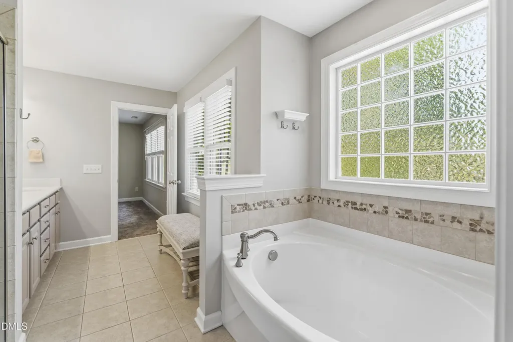 408 Apalachia Lake Drive Fuquay Varina NC 27526