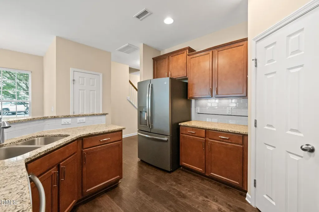 1004 Renewal Place Raleigh NC 27603