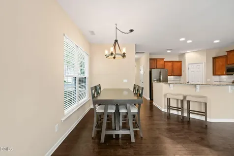 1004 Renewal Place Raleigh NC 27603