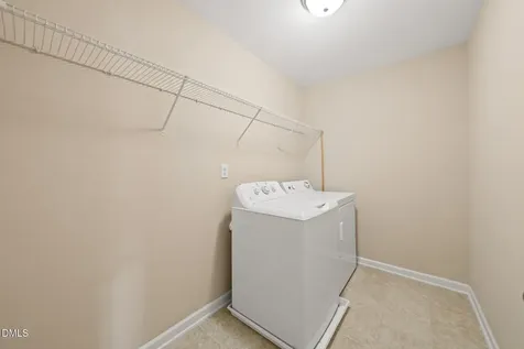 1004 Renewal Place Raleigh NC 27603