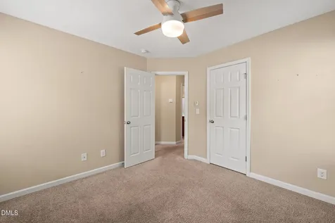 1004 Renewal Place Raleigh NC 27603