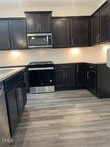 1614 Glacier Durham NC 27713