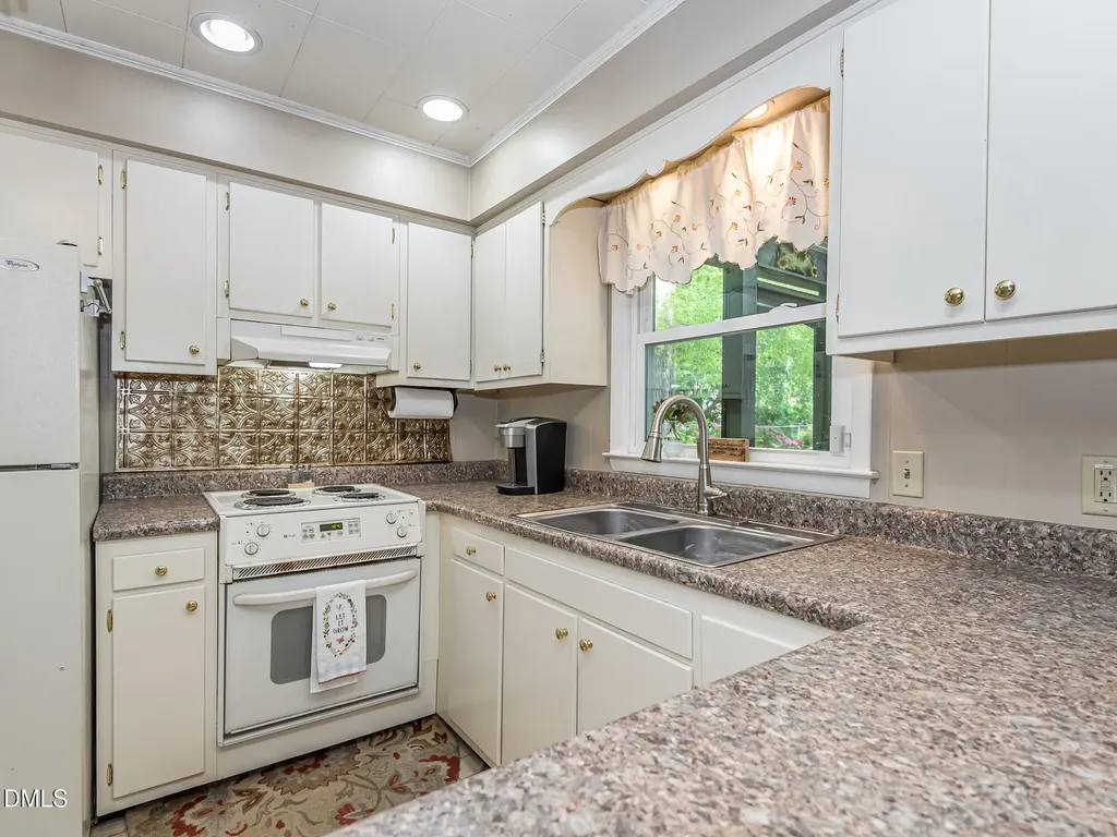 510 Lakeside Drive Garner NC 27529