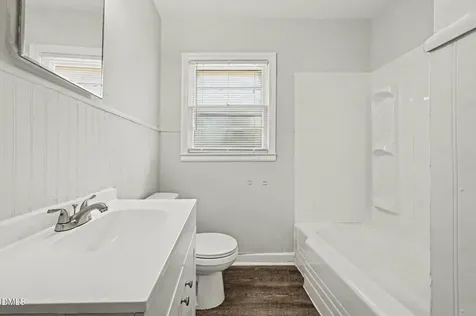 2526 Hyde Street Burlington NC 27217