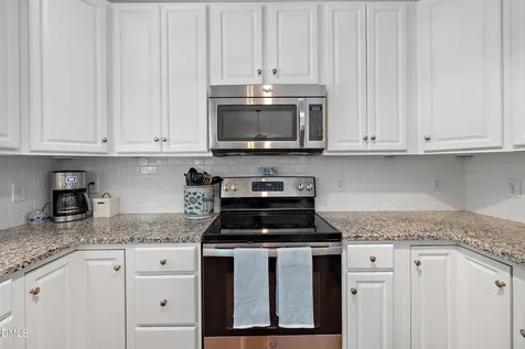 8708 Erinsbrook Drive Raleigh NC 27617