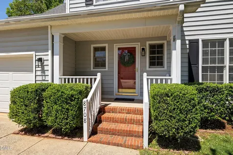 8708 Erinsbrook Drive Raleigh NC 27617